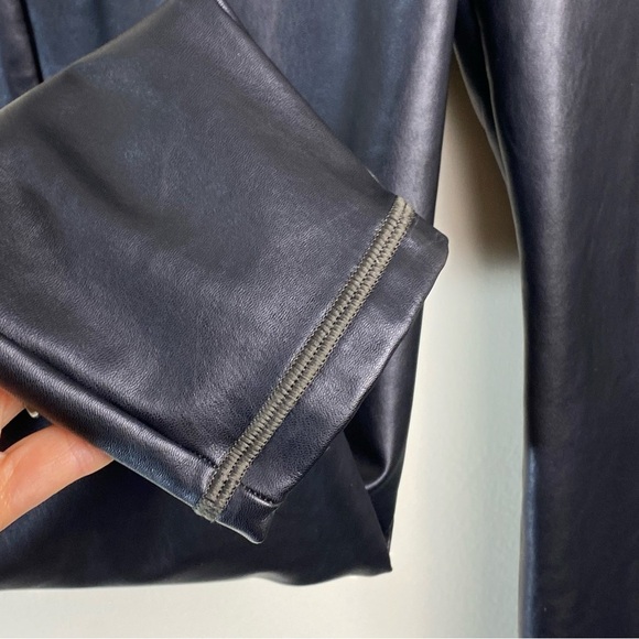 Women’s ATHLETA Black Gleam Faux Leather Front Leggings Size Medium - Picture 6 of 13